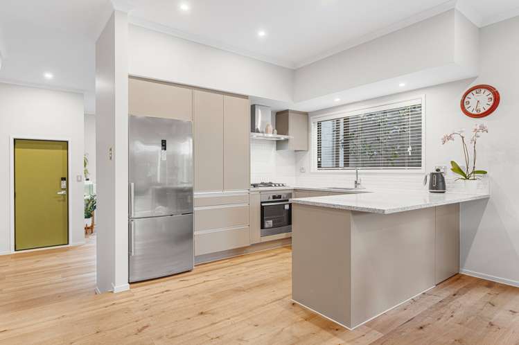 34 Bomb Point Drive Hobsonville_7