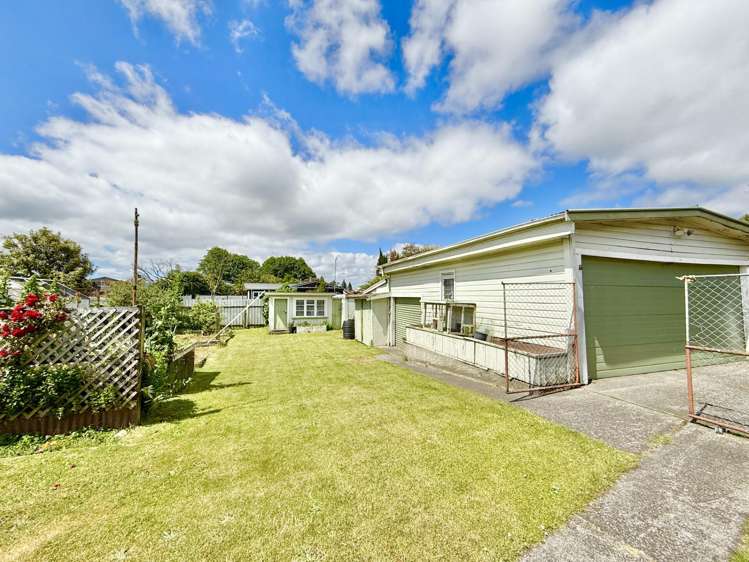 42 Carrington Crescent Tokoroa_15