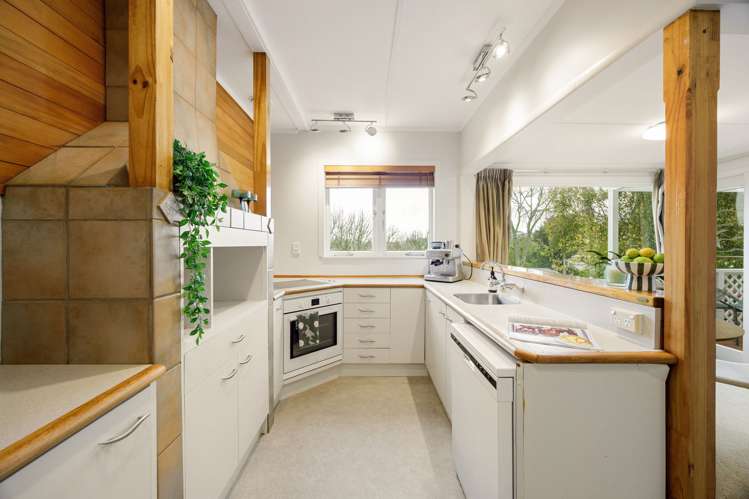 24 Sutton Crescent Hillcrest_7