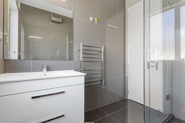 12a Blakeborough Drive Forrest Hill_14