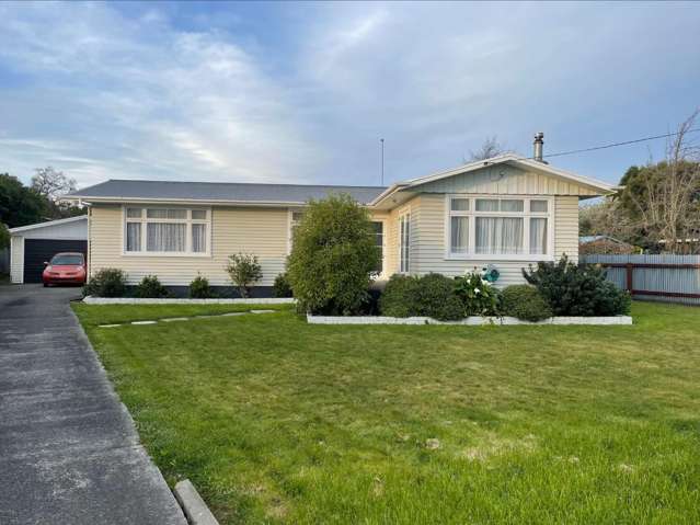 1 Oaklea Avenue Marton