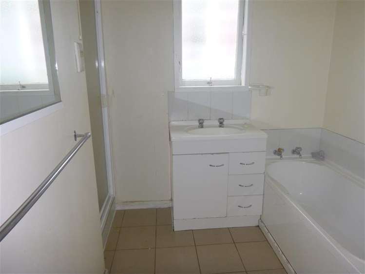 39 Beaumonts Way Manurewa_6