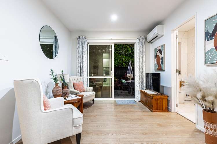 17 Floyd Road Riverhead_20