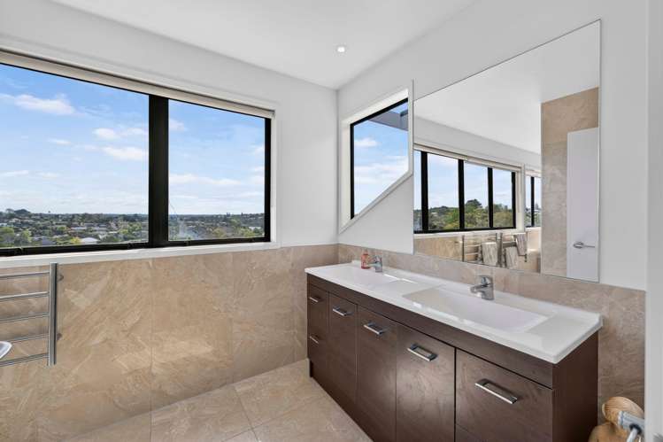 11 Waiatarua Road Remuera_17