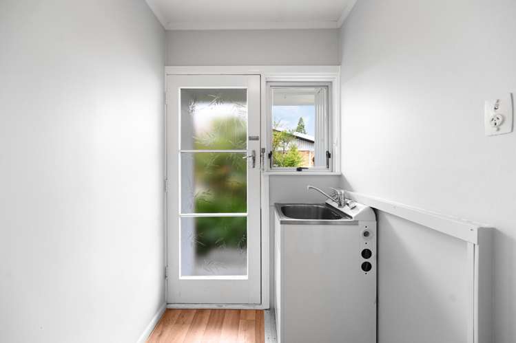 964B River Road Queenwood_8