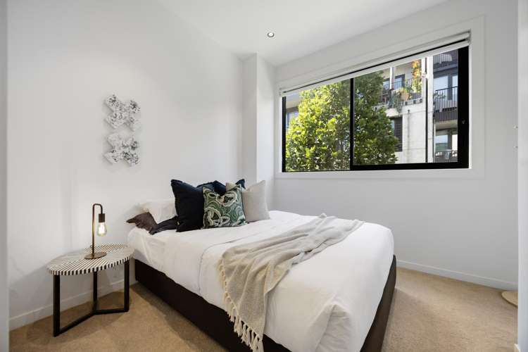 2/8 Vinegar Lane Grey Lynn_12