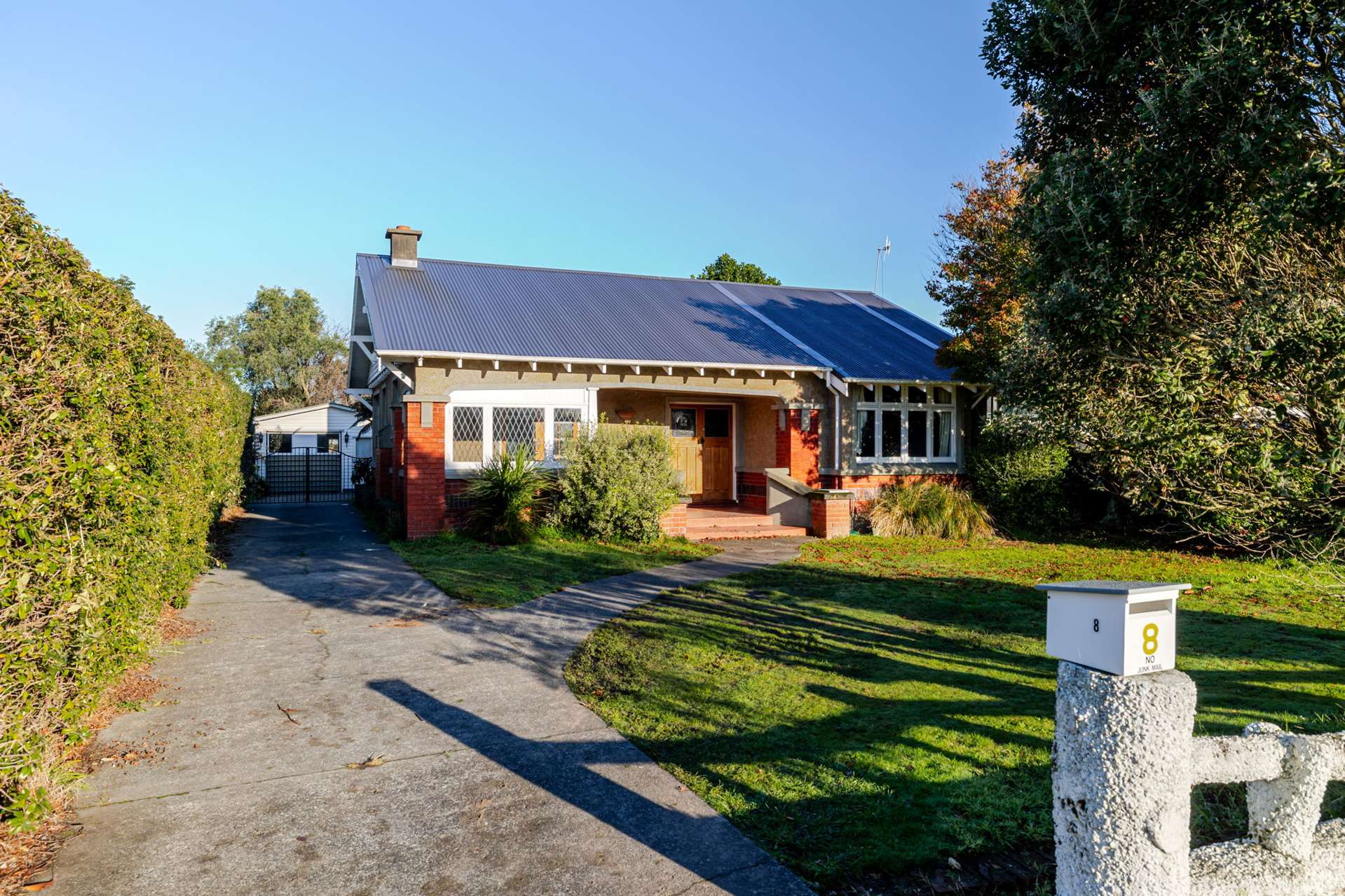 8 Annandale Avenue Takaro_0