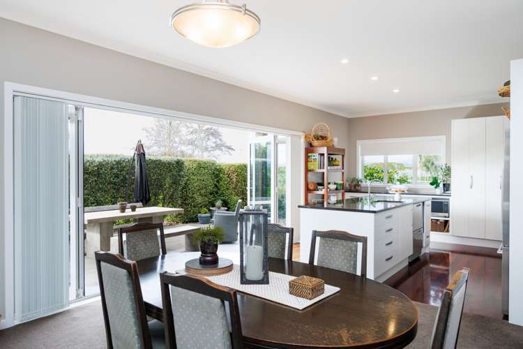 65 Reid Line West Feilding_13