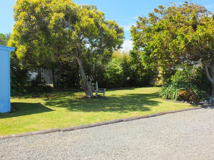 41 Edinburgh Terrace Foxton Beach_24