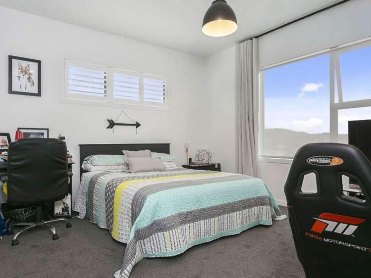 5 Alan Livingston Drive 11373_10