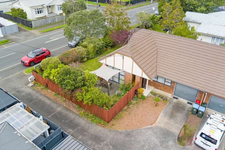 1/77 Blockhouse Bay Road Avondale_2