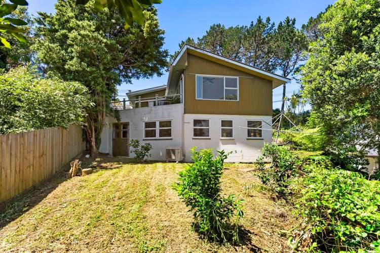 994 East Coast Road_3