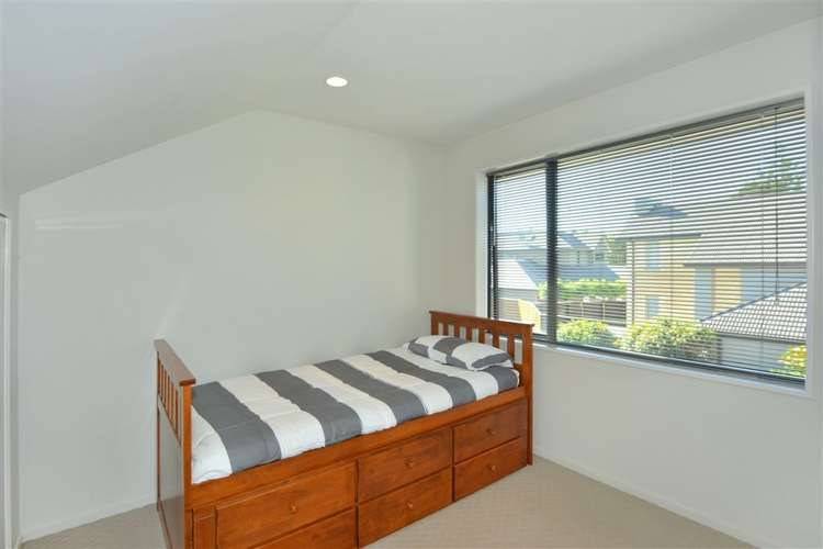 60 Waitikiri Drive Parklands_12