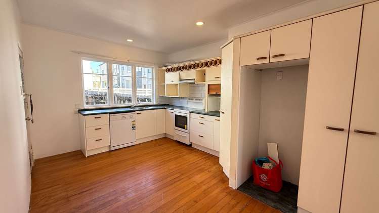 49 Evans Road Glen Eden_9