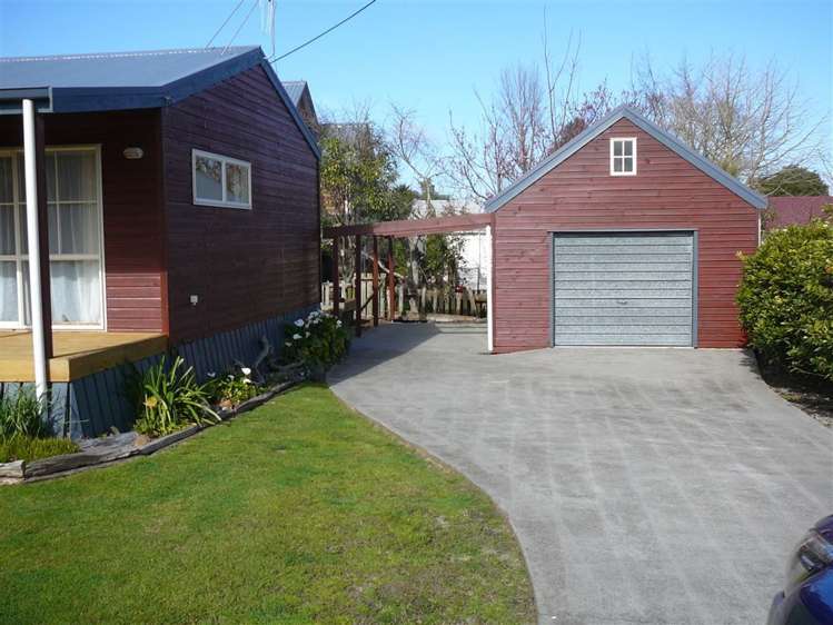 2 Claremont Avenue Paeroa_12