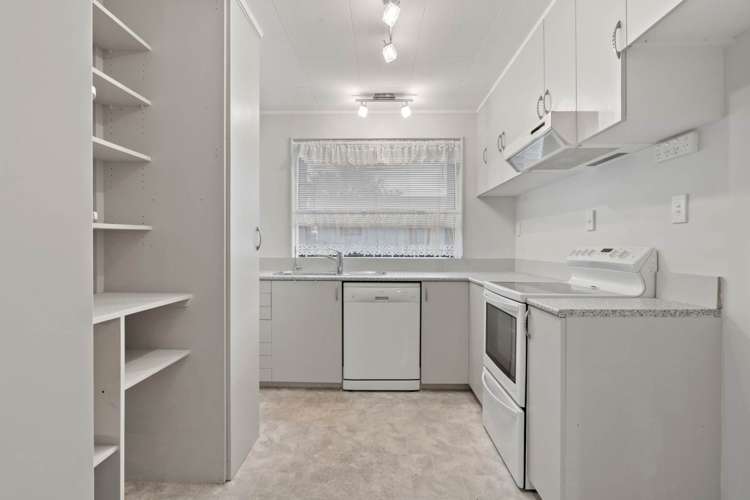 2/23 Scott Road Papakura_5