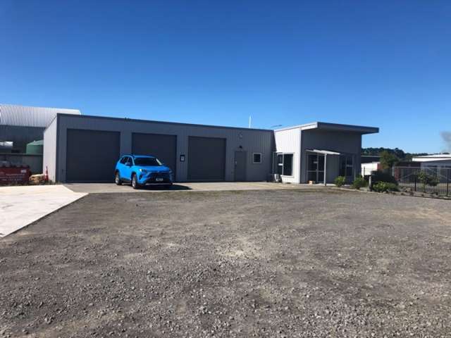 Tidy self contained workshop