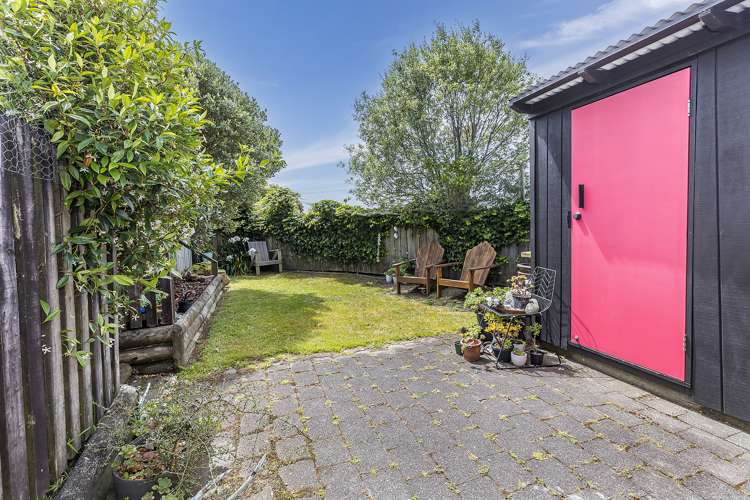 24 Fairburn Grove Johnsonville_18