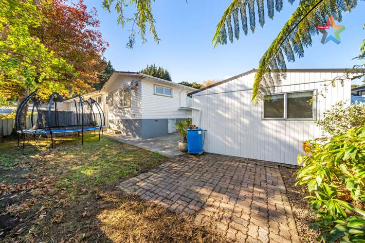 11 Mimihau Grove Wainuiomata_24