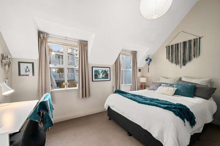 9/43 Nairn Street Mount Cook_7