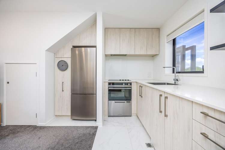 4/10 Willcott Street Mount Albert_9