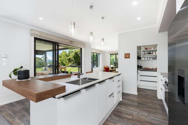 56 Fairbourne Drive Fairhall_6