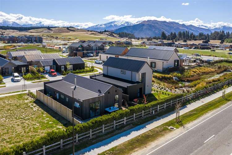 40 Glen Dene Crescent Wanaka_16
