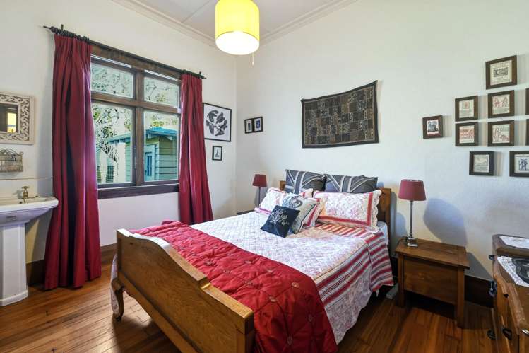 37-39 Sophia Street Glenholme_24