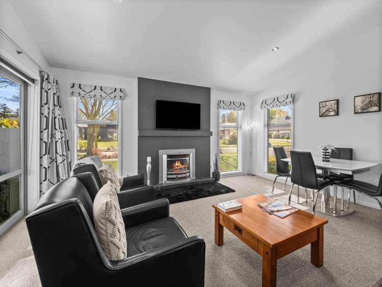 15 Coniston Drive Allenton_17