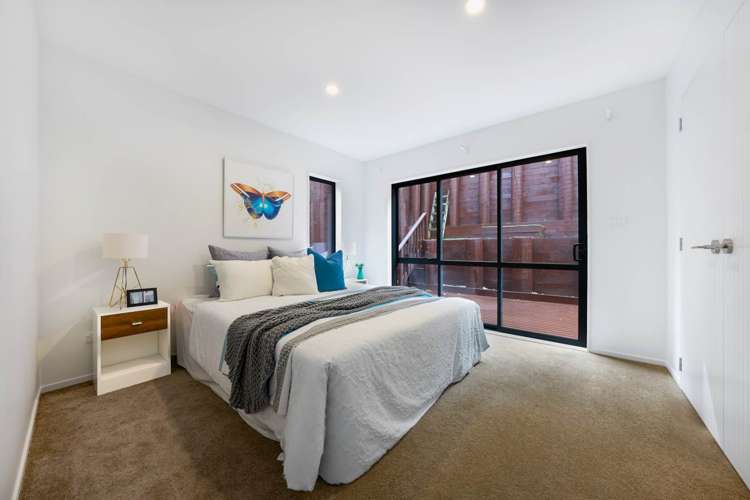 83 Lake Road Northcote_15