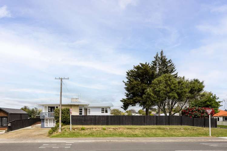 24 Thompson Street Leamington_24