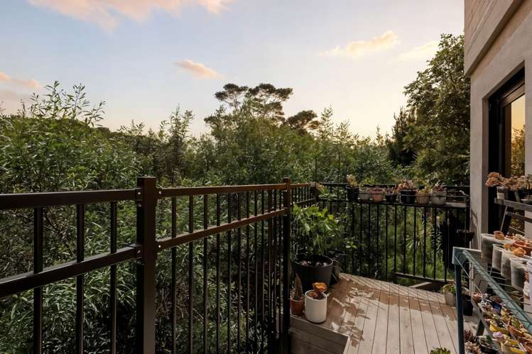 82 Makamaka Lane Albany_16