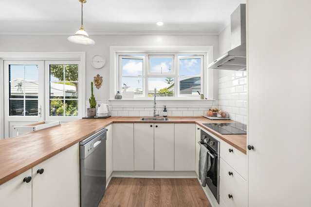 48 Queen Street Petone_4