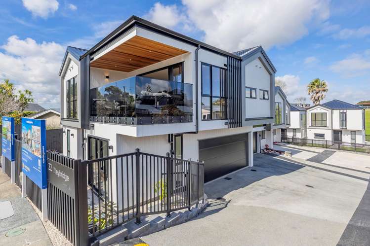 22A Weybridge Crescent_0