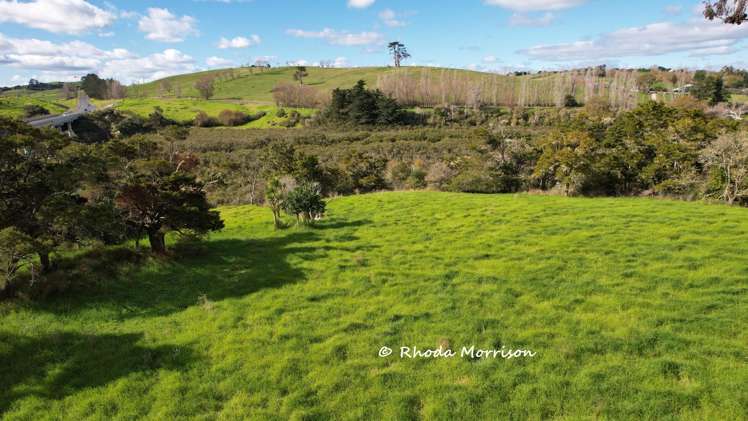 7 Te Tonga Road Matakohe_35