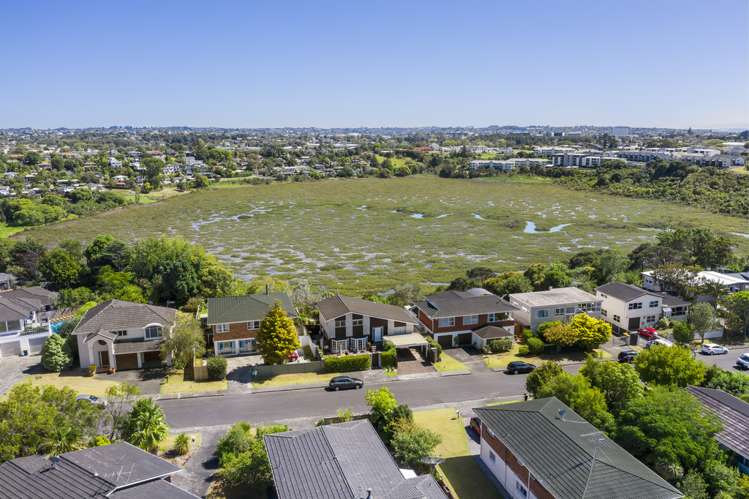 10 Mcbreen Avenue Northcote_14