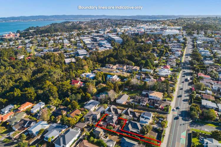 2/180 Onewa Road Birkenhead_19