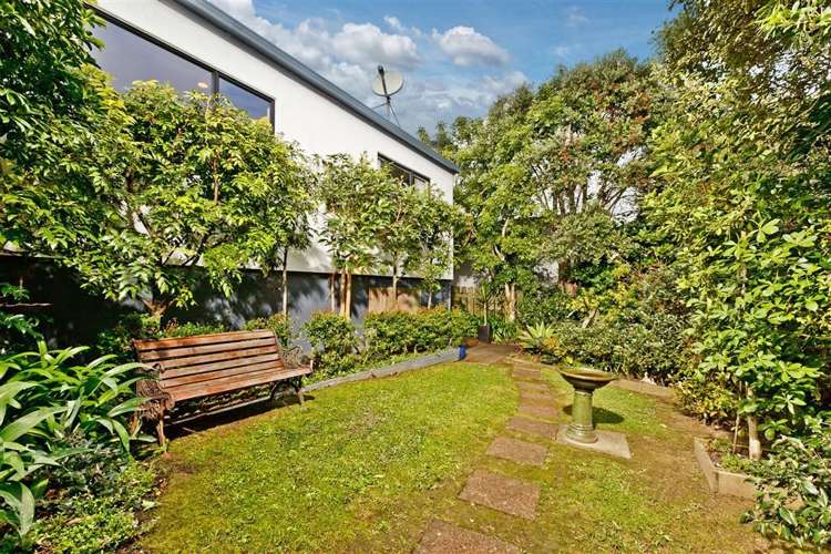 3/252 East Coast Road Forrest Hill_12