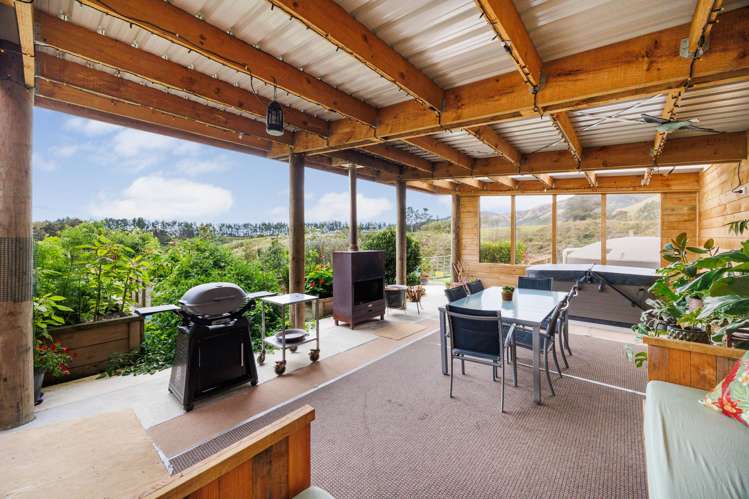 165 Albert Road Tokomaru_21