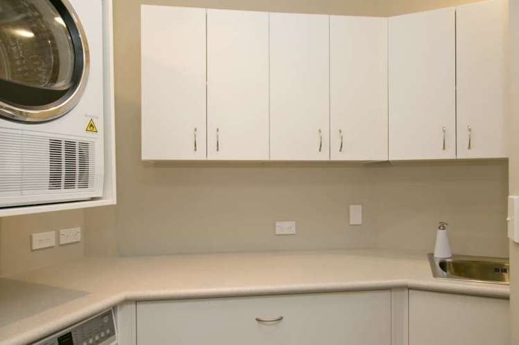 2/40 Shepherd Road Waipahihi_11