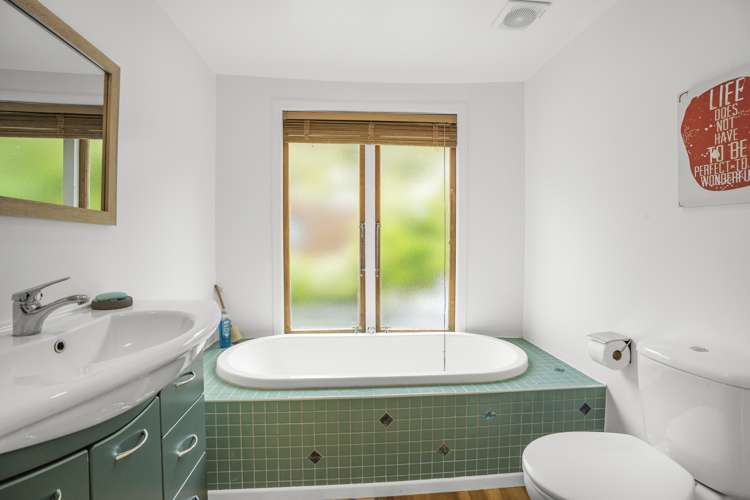 5 Manuka Terrace Eastbourne_11