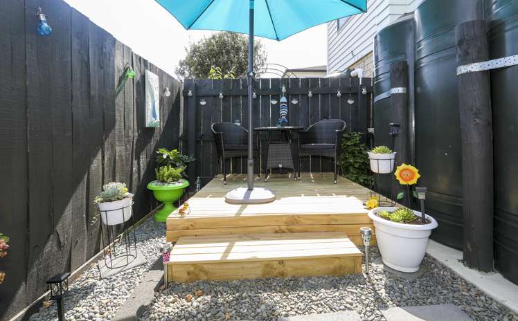 18 Dolbel Place Mangere East_13