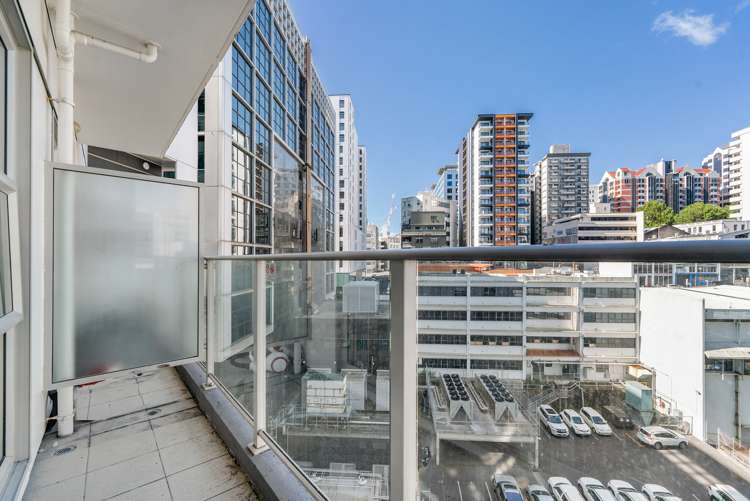 713/430 Queen Street Auckland Central_10