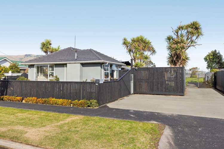 138 Rocking Horse Road Southshore_15