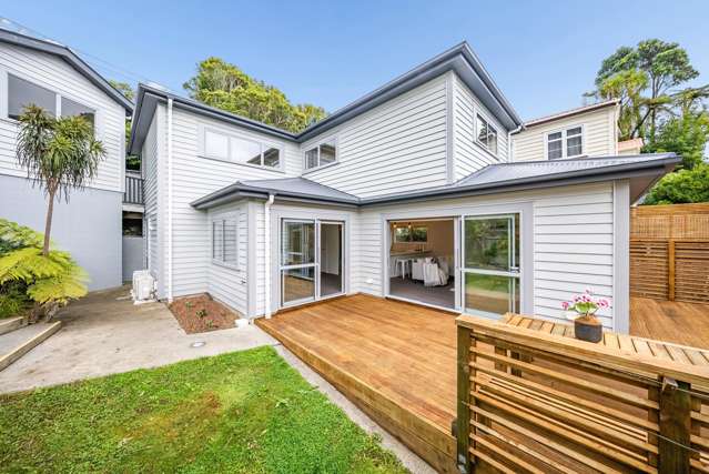 SUN-SOAKED MODERN KARORI GEM