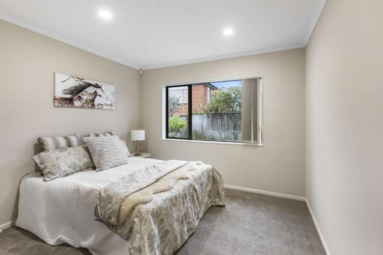 7 Powercourt Drive Flat Bush_10