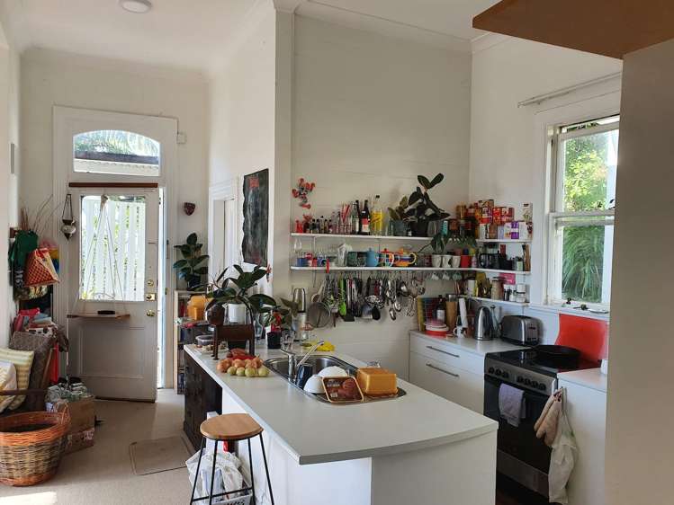 32 Maarama Crescent Aro Valley_2