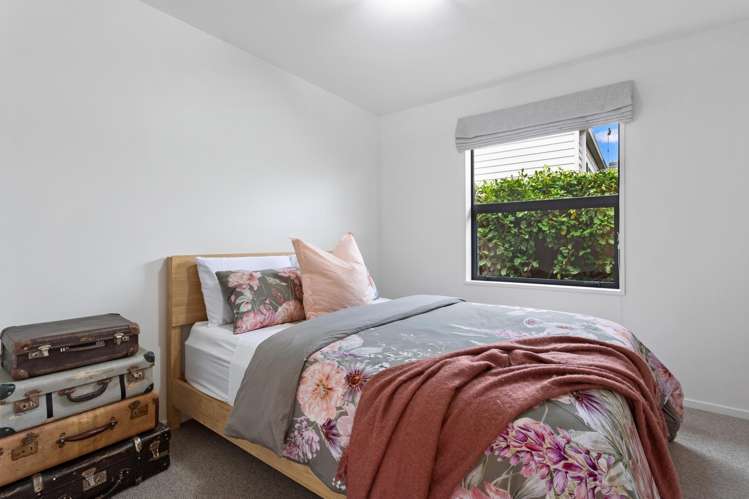 3 Riverwood Boulevard Redwood_14