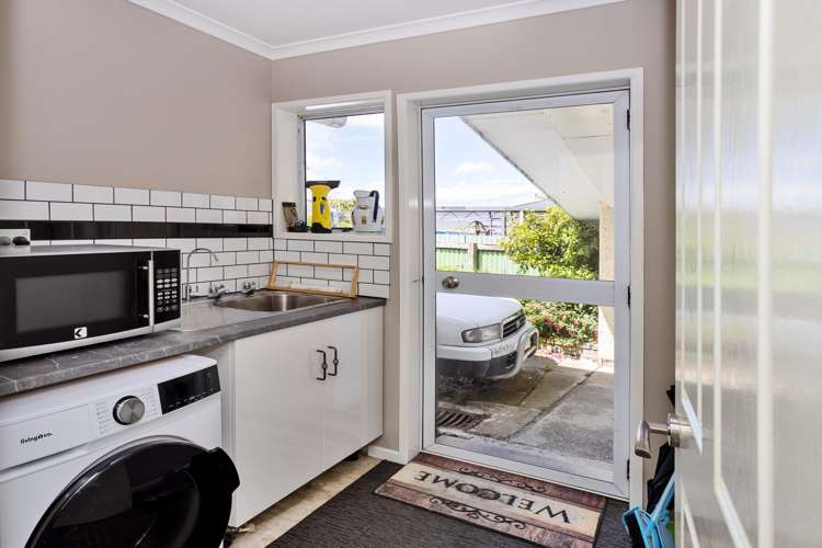 700 and 702 Tweed Street Newfield_22