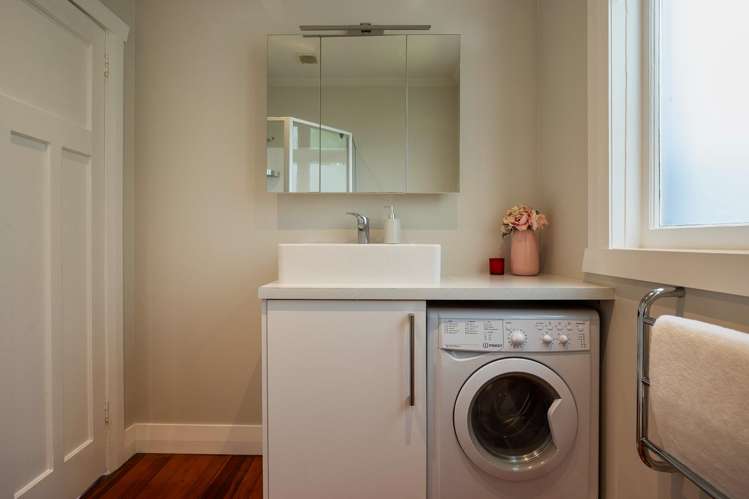 69 Old Mill Road Westmere_19